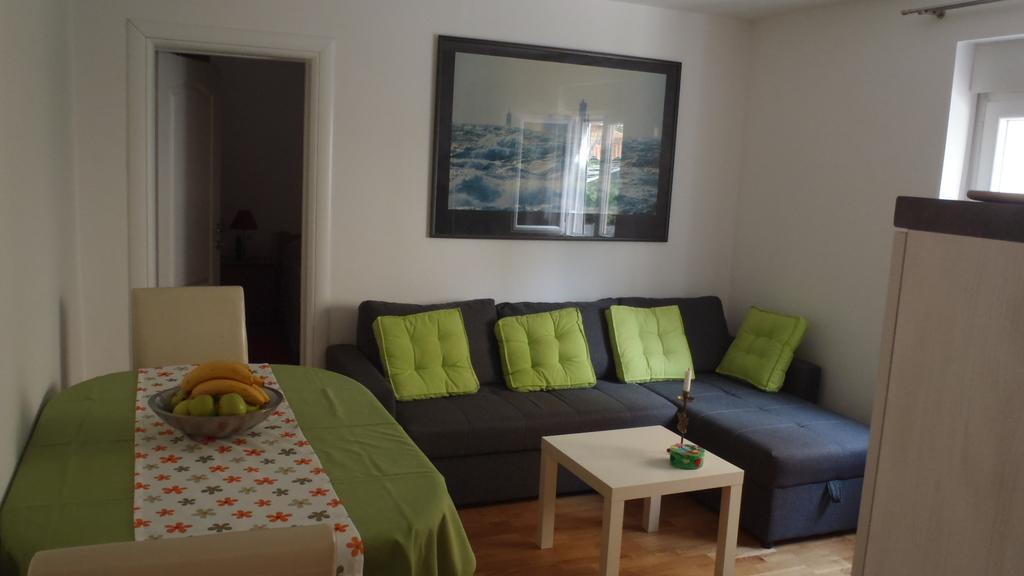 Appartement Apartman Zara Chambre photo